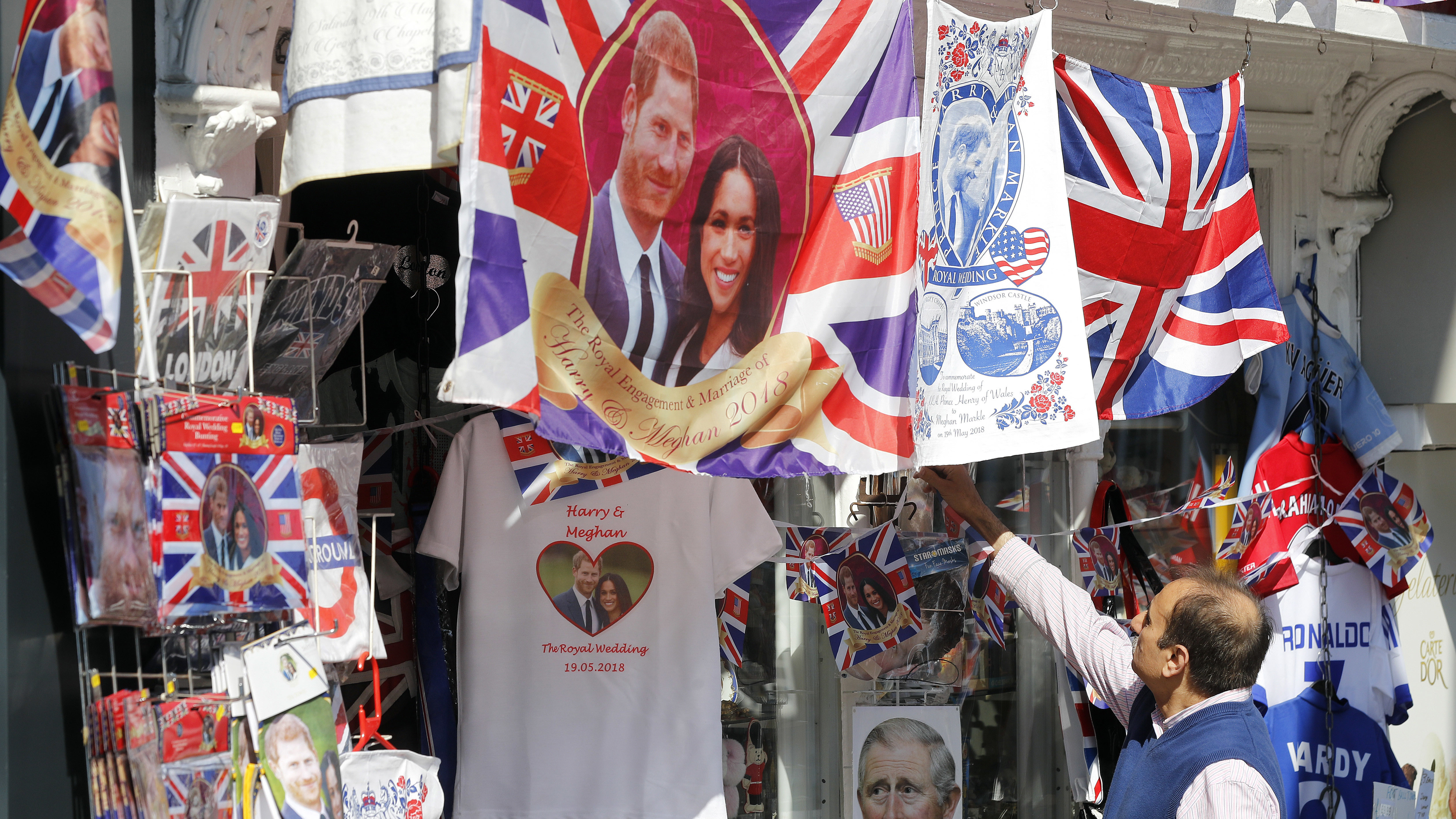 Wedding royal memorabilia mayhem Wedding royal memorabilia mayhem